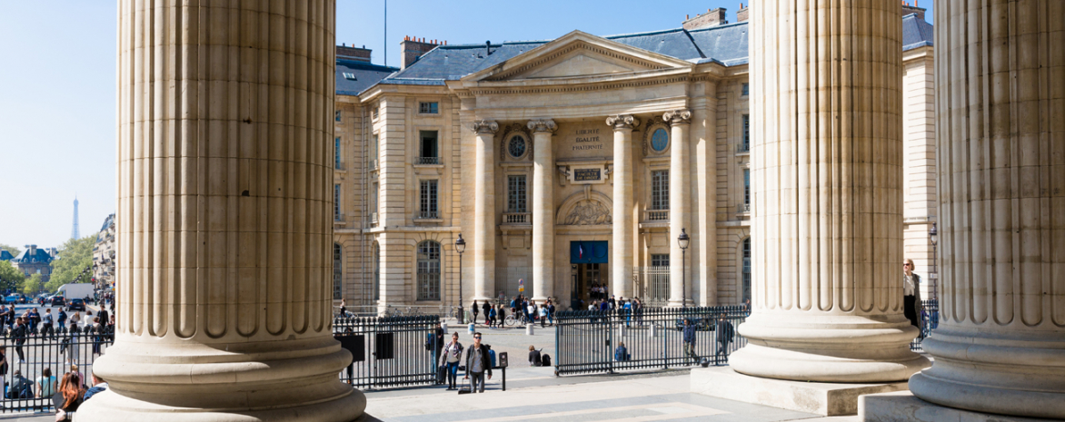 Façade centre Panthéon